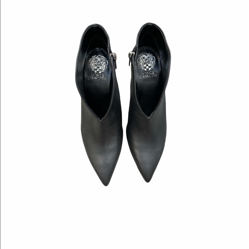 Vince Camuto black booties NEW, never worn